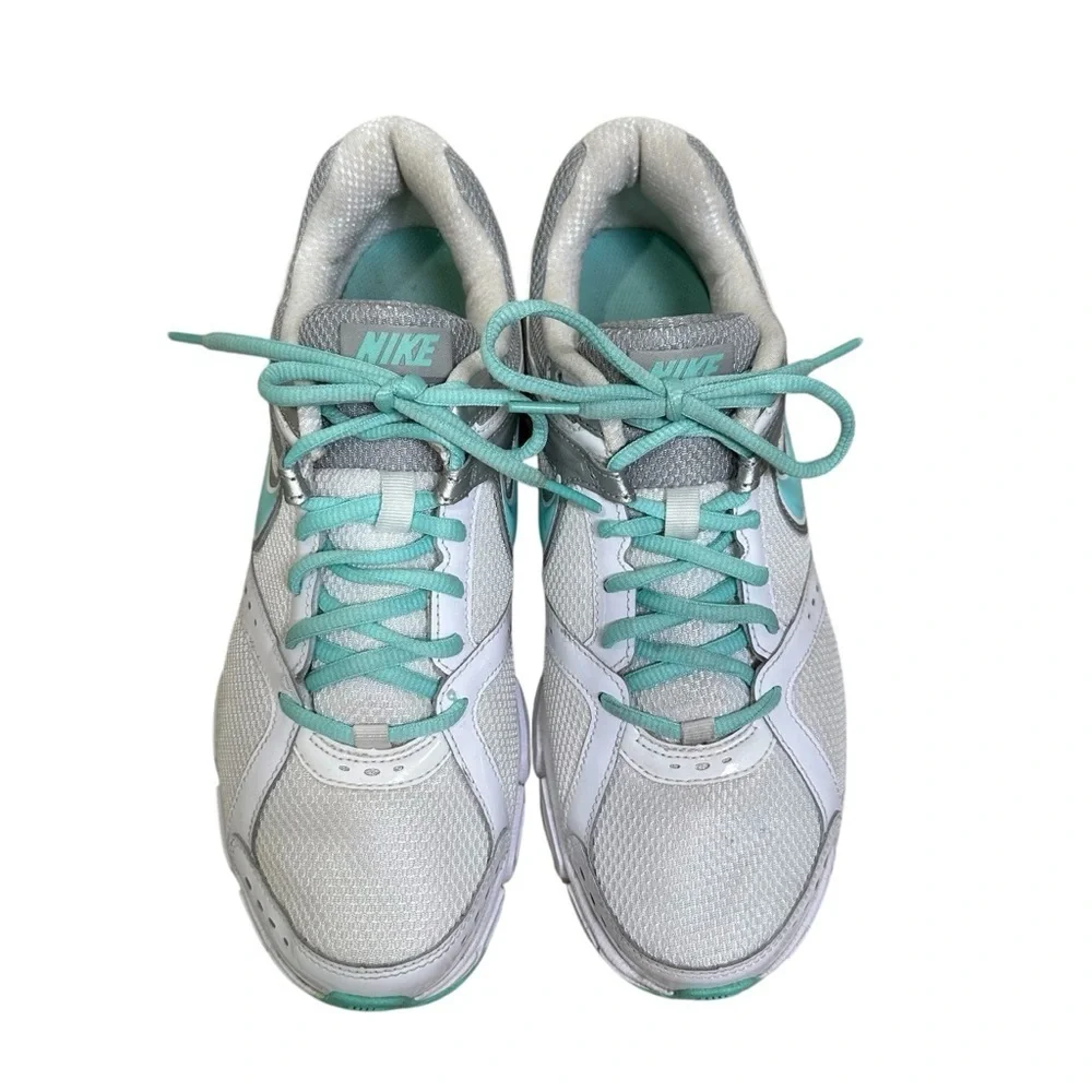 Nike Women’s 10.5 Running Shoe